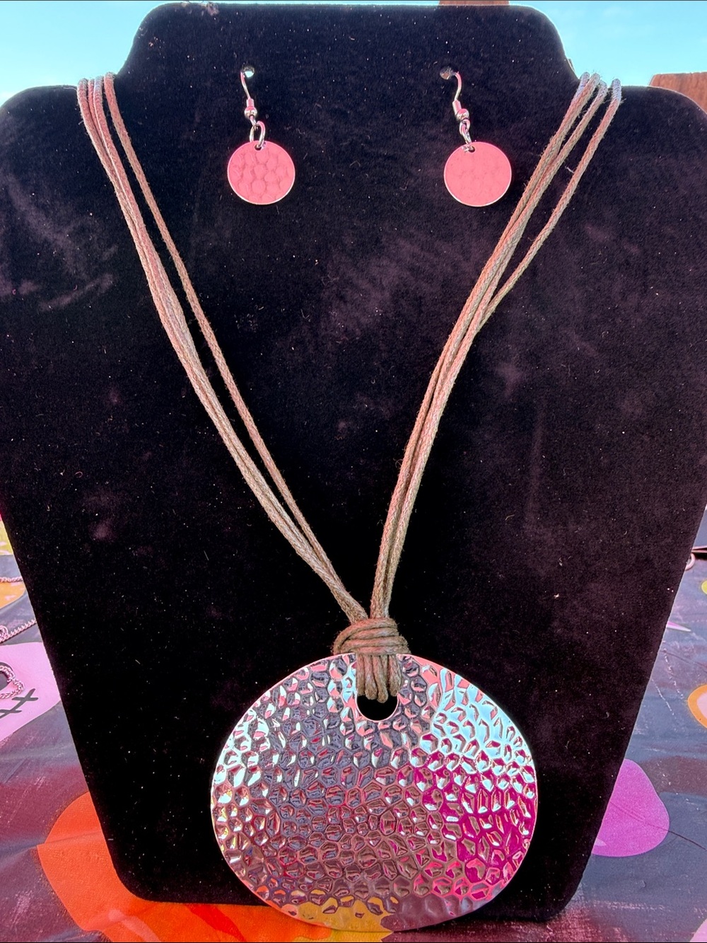 New Handmade Silver tone Hammered 14.5”Metal Disc Necklace & Earring Set